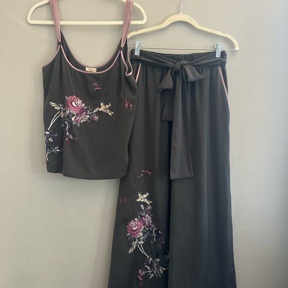 Anthropologie Other - Anthropologie Black Satin Floral Cami & Wide-Leg Pant Set with Pink Trim